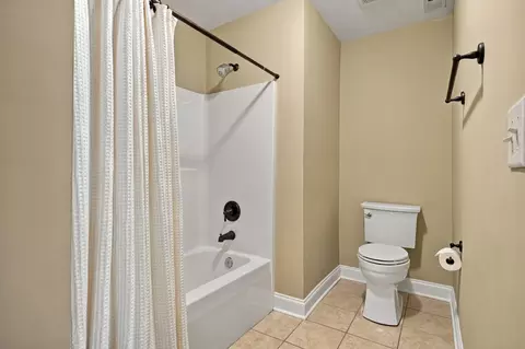 Bath - 155 Ormesby Pl, Franklin, TN 37064 photo 3 of 3