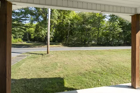 Exterior - 2022 Highway 47 E, Dickson, TN 37055 photo 10 of 10