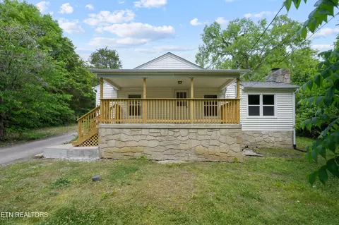 6412 Sevierville Pike, Knoxville, TN 37920