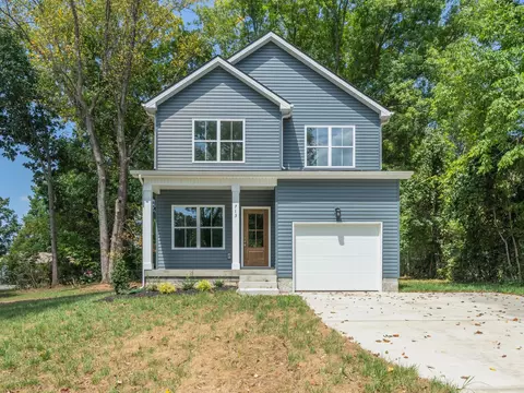 713 Eva Dr, Clarksville, TN 37042