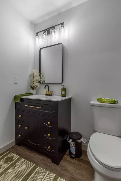Bath - 192 Dover Rd NE, Resaca, GA 30735 photo 6 of 6