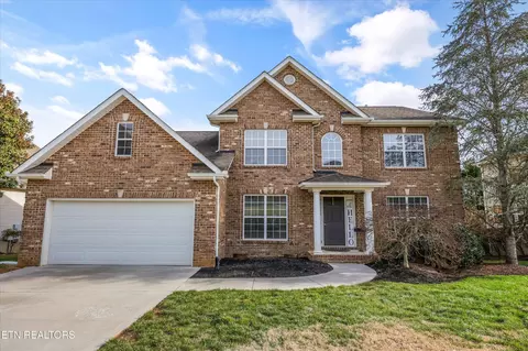 901 Heathgate Rd, Knoxville, TN 37922