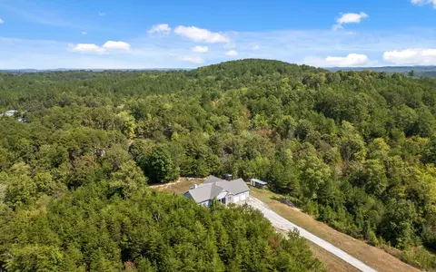 15806 May Rd, Sale Creek, TN 37373