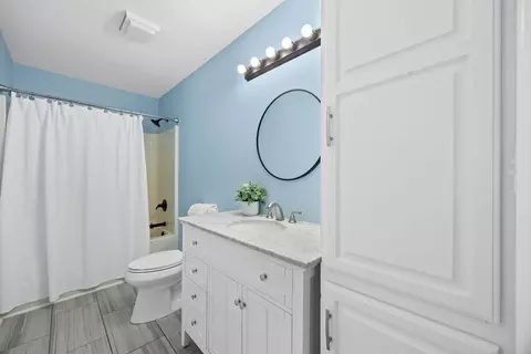 Bath - 3600 Artesian Way, Spring Hill, TN 37174 photo 4 of 4