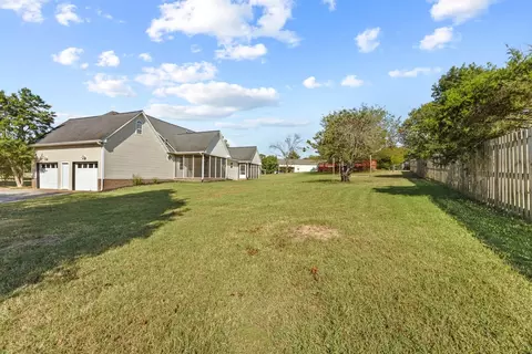 Exterior - 3600 Artesian Way, Spring Hill, TN 37174 photo 10 of 15