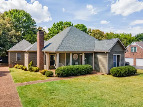 118 Deerfield Dr, Columbia, TN 38401