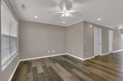 Living - 3526 Learning Ln, Murfreesboro, TN 37128 photo 1 of 2