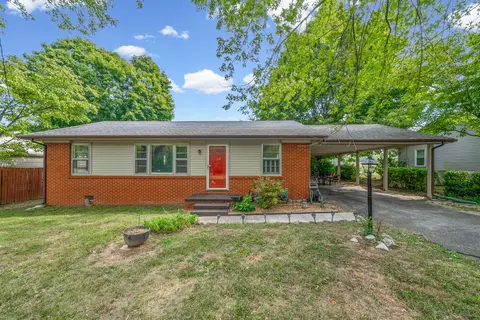 128 Pardue Ln, Hopkinsville, KY 42240