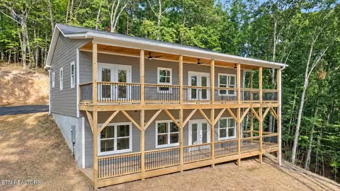 1334 Estates Dr, Seymour, TN 37865