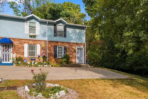 1422 Campbell Cir, Nashville, TN 37206