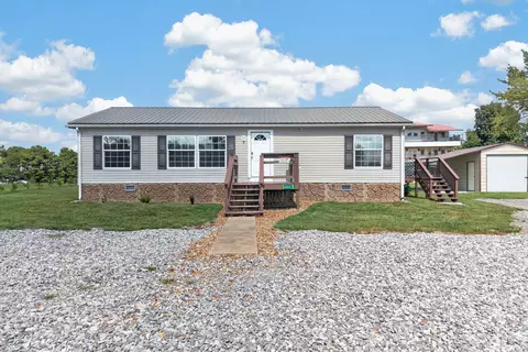 6998 Plateau Rd, Crossville, TN 38571