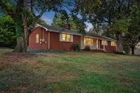 1106 Cartwright Cir N, Goodlettsville, TN 37072