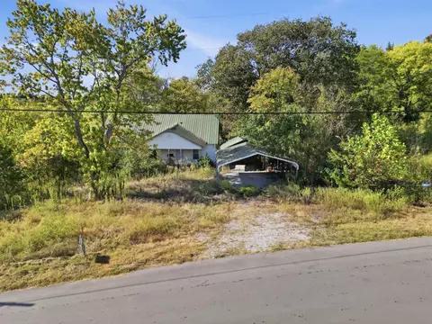 1570 Holmes Gap Rd, Watertown, TN 37184