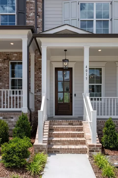 Exterior - 4015 Forestside Dr, Franklin, TN 37064 photo 2 of 6