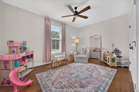 Bedroom - 3755 Mcfall Rd, Palmyra, TN 37142 photo 3 of 3