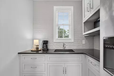 Kitchen - 3755 Mcfall Rd, Palmyra, TN 37142 photo 9 of 12