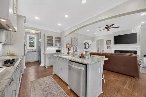 Kitchen - 3755 Mcfall Rd, Palmyra, TN 37142 photo 5 of 12