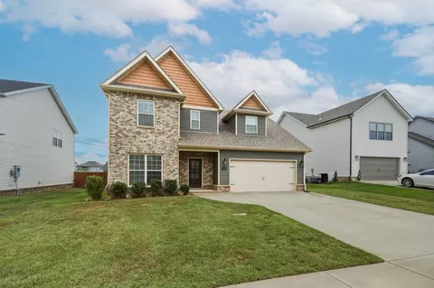 201 Kildeer Dr, Clarksville, TN 37040