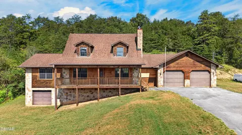 1032 Powder Springs Rd, Sevierville, TN 37876