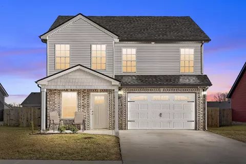 1072 Dublin Dr, Clarksville, TN 37042