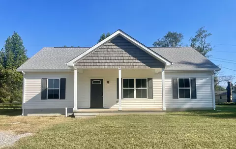 204 Clayton St # B, Lawrenceburg, TN 38464