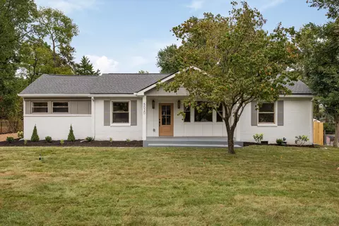 5020 Montclair Dr, Nashville, TN 37211