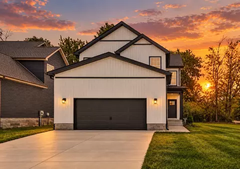 302 Switchgrass Dr, Clarksville, TN 37042