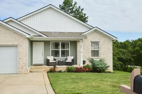 Exterior - 107 Sage Dr, Springfield, TN 37172 photo 2 of 11