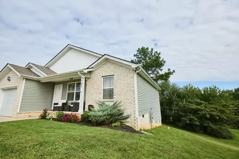 Exterior - 107 Sage Dr, Springfield, TN 37172 photo 3 of 11