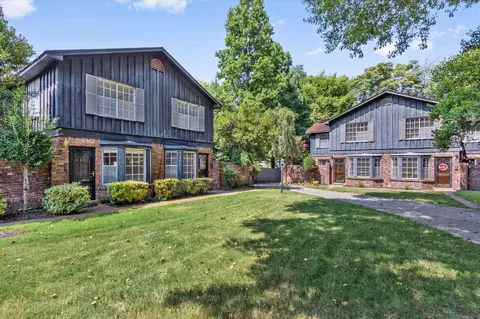 207 S Idlewild St, Memphis, TN 38104