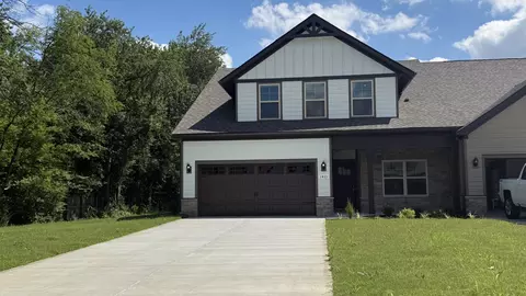 1436 Suzanne Dr, Murfreesboro, TN 37128