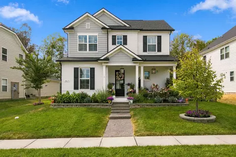 3017 Ozment Dr, Nolensville, TN 37135