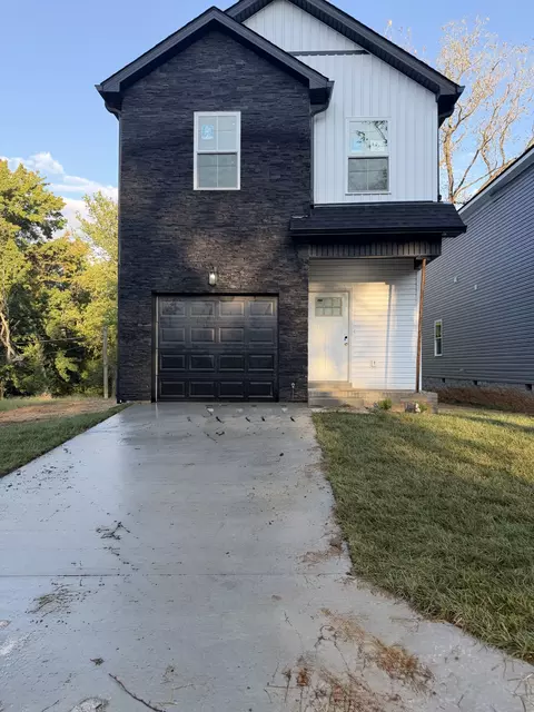 811 Gracey Ave, Clarksville, TN 37040