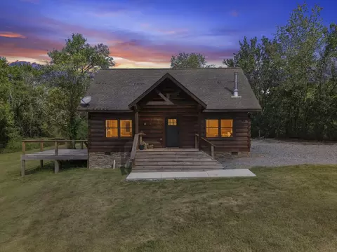 1941 Upper Station Camp Crk Rd, Cottontown, TN 37048