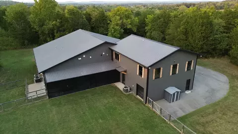 Exterior - 341 Floyd Rd, Eagleville, TN 37060 photo 4 of 12