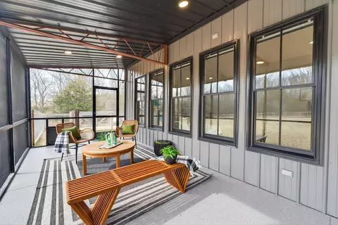 Exterior - 341 Floyd Rd, Eagleville, TN 37060 photo 5 of 12