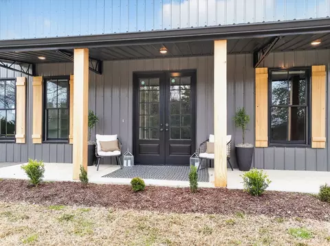 Exterior - 341 Floyd Rd, Eagleville, TN 37060 photo 12 of 12