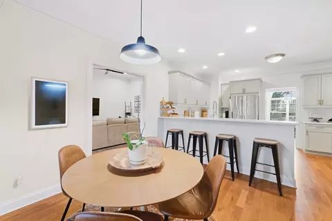 Dining - 1904 Baskinbrook Ct, Murfreesboro, TN 37130 photo 2 of 4