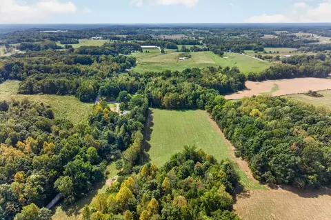 View/Area - 1090 Hatcher Rd, Moss, TN 38575 photo 7 of 9
