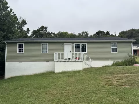 960 Martin St, Clarksville, TN 37040