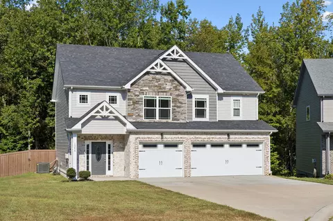 1046 Brightwood Ct, Clarksville, TN 37043