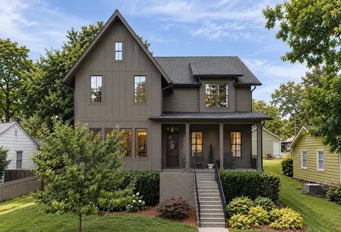 122 38th Ave N, Nashville, TN 37209