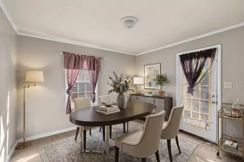 Dining - 414 4th Ave, Murfreesboro, TN 37130 photo 1 of 1