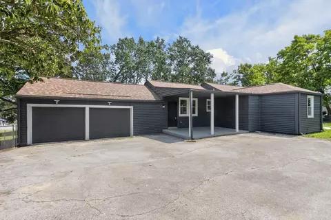 Exterior - 900 Vantrease Rd, Madison, TN 37115 photo 12 of 13
