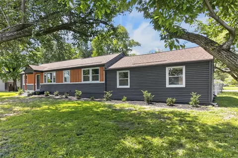 Exterior - 900 Vantrease Rd, Madison, TN 37115 photo 3 of 13