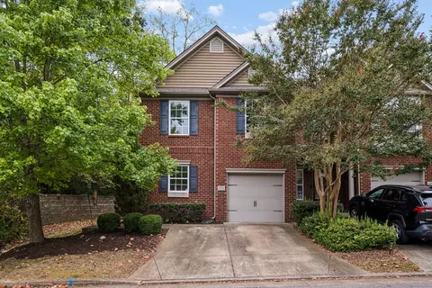 1115 Thorncrest Rd, Nashville, TN 37211