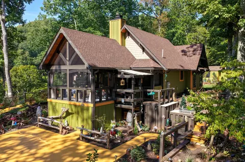 341 Acorn Gap Rd, Sweetwater, TN 37874