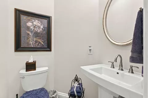 Bath - 1500 Mitchell Rd, Pulaski, TN 38478 photo 1 of 10