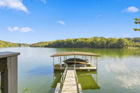 241 Lakeridge Dr S, Lynchburg, TN 37352