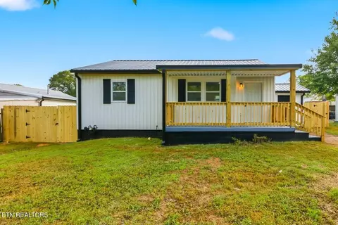 540 Fletcher St, Maryville, TN 37804